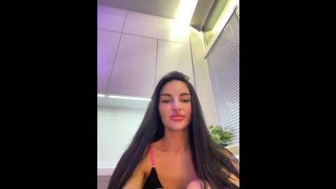 Media: sweetkira25 Bongacams 2023-11-07 21:26:00