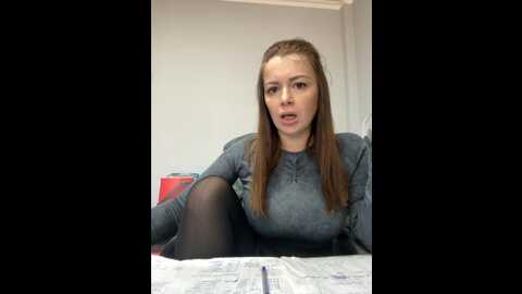 Media: 17alisa1717 Bongacams 2023-11-08 11:04:00