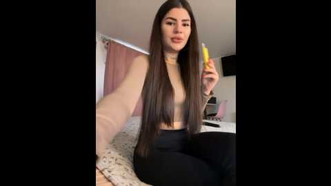 Media: _maybebaby_ Bongacams 2023-11-08 08:24:00