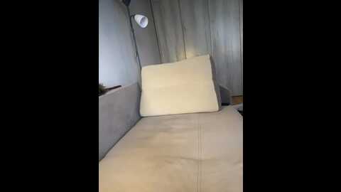 Media: milaa1998 Bongacams 2023-11-08 04:24:00