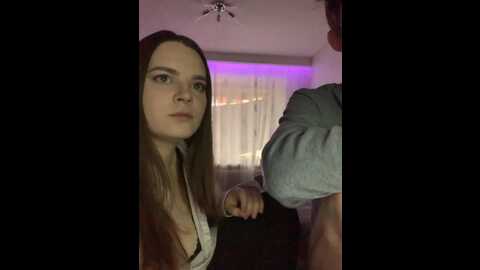Media: sugarcrush17 Bongacams 2023-11-08 09:37:00