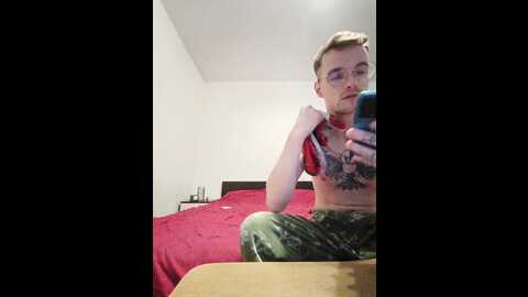 Media: twofox Bongacams 2023-11-08 09:34:00
