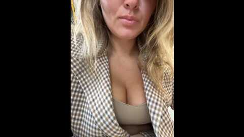 Media: yuliyalasker Bongacams 2023-11-08 07:04:00