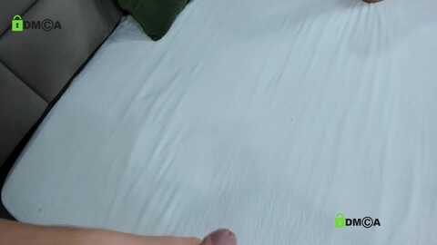 Media: gold_couple2 Bongacams 2023-11-10 14:35:00