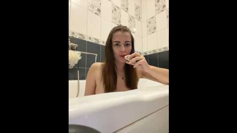 Media: 17alisa1717 Bongacams 2023-11-11 18:04:00