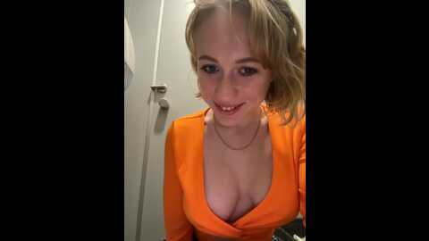 Media: likachkaa Bongacams 2023-11-12 15:48:00