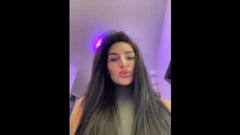 Media: sweetkira25 Bongacams 2023-11-12 19:22:00