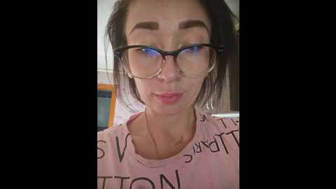 Media: aureliyxxx Bongacams 2023-11-13 07:47:00