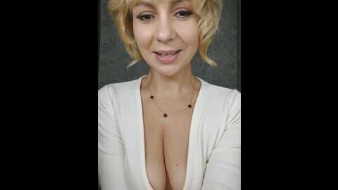 Media: kkoketkaa Bongacams 2023-11-13 08:54:00