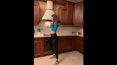 Media: sexy_sweets Bongacams 2023-11-14 18:54:00