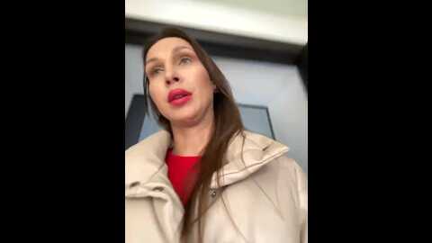 Media: hothoneybabe Bongacams 2023-11-15 03:54:00