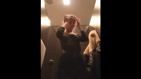 Media: marysiaxxx Bongacams 2023-11-15 07:40:00