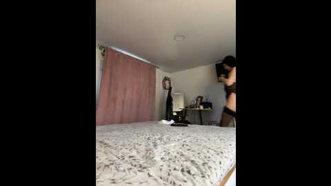 Media: _maybebaby_ Bongacams 2023-11-16 09:50:00