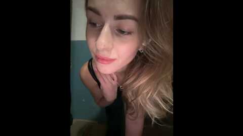 Media: _molly_mae_ Bongacams 2023-11-16 03:18:00