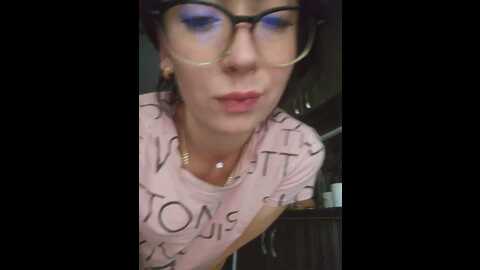 Media: aureliyxxx Bongacams 2023-11-16 03:16:00