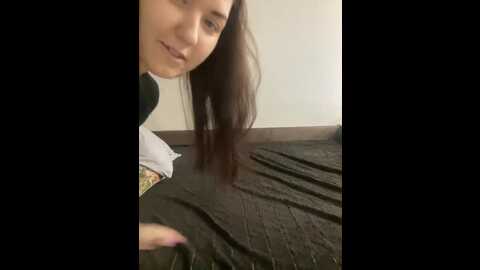 Media: karolina7 Bongacams 2023-11-16 18:24:00