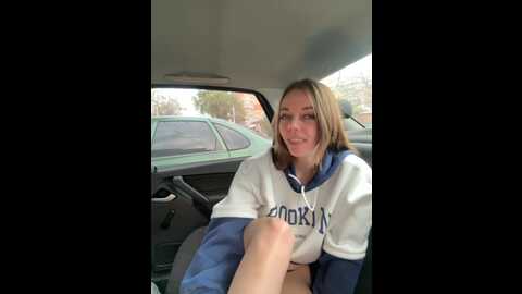 Media: _tatuha_ Bongacams 2023-11-17 12:20:00