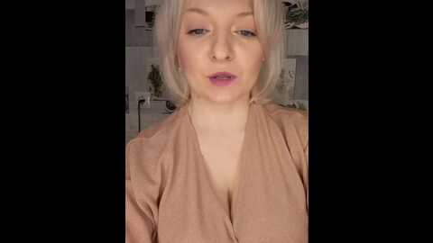 Media: anesteishen Bongacams 2023-11-17 18:56:00