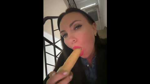Media: divora Bongacams 2023-11-17 18:00:00