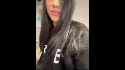 Media: sexy_assian Bongacams 2023-11-17 13:58:00