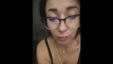 Media: aureliyxxx Bongacams 2023-11-18 16:43:00