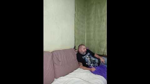 Media: kissmabont Bongacams 2023-11-18 19:25:00