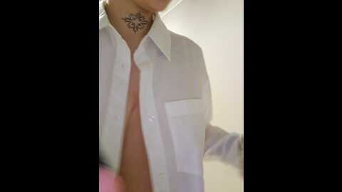 Media: lolymolly Bongacams 2023-11-18 14:57:00