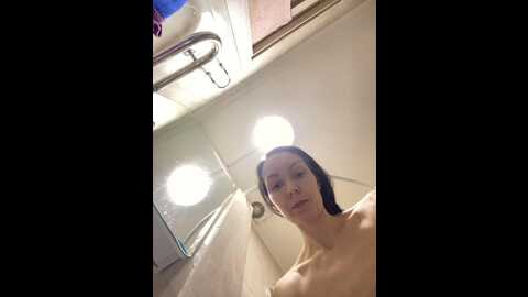 Media: sweet_kisulk1 Bongacams 2023-11-18 16:30:00