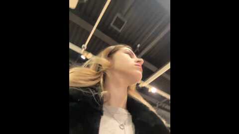 Media: _molly_mae_ Bongacams 2023-11-19 10:36:00