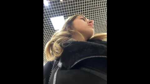 Media: _molly_mae_ Bongacams 2023-11-19 12:49:00