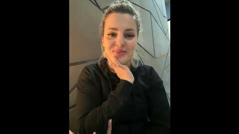 Media: _queen_maria_ Bongacams 2023-11-19 00:49:00