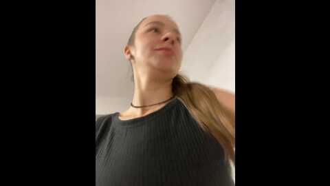 Media: _sexyhotangel_ Bongacams 2023-11-19 12:18:00