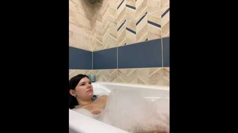 Media: ladysunshine_ Bongacams 2023-11-20 09:04:00