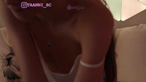 Media: taanni Bongacams 2023-11-20 09:18:00