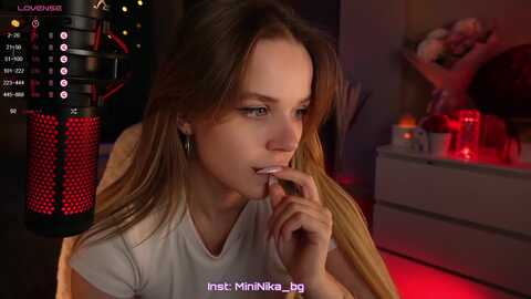 Media: mininika Bongacams 2023-11-21 18:59:00
