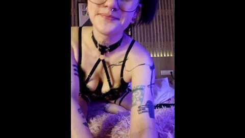 Media: lolymolly Bongacams 2023-11-22 13:18:00