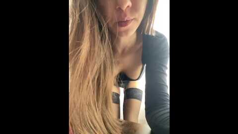 Media: monikayyy Bongacams 2023-11-23 07:14:00