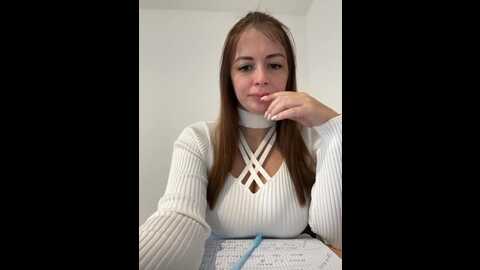 Media: 17alisa1717 Bongacams 2023-11-25 09:40:00