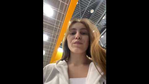 Media: adelaida1001 Bongacams 2023-11-25 08:48:00