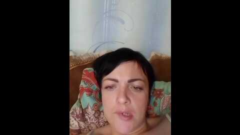 Media: elenhik2024 Bongacams 2023-11-25 13:08:00