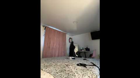 Media: _maybebaby_ Bongacams 2023-11-26 11:00:00