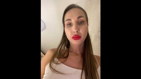Media: hothoneybabe Bongacams 2023-11-26 09:17:00