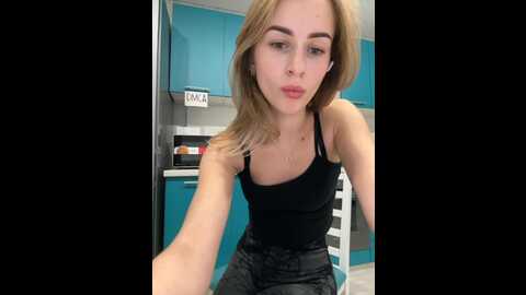 Media: _molly_mae_ Bongacams 2023-11-27 18:30:00