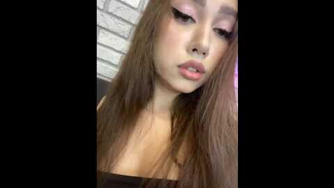 Media: jade8887 Bongacams 2023-11-27 06:38:00