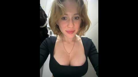 Media: likachkaa Bongacams 2023-11-27 11:35:00