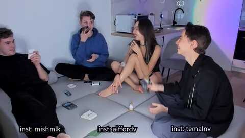 Media: algraiv Bongacams 2023-11-28 22:21:00
