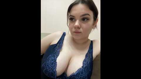 Media: athena333 Bongacams 2023-11-28 13:46:00