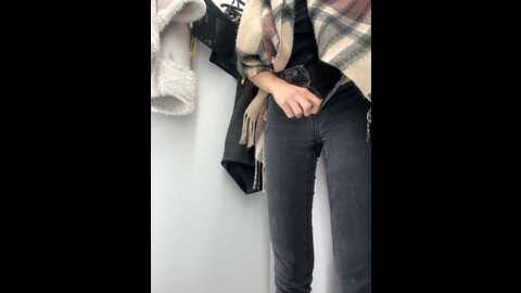 Media: _lana_chester_ Bongacams 2023-12-01 14:01:00