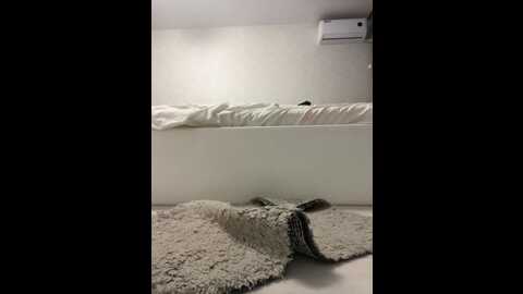 Media: babyvik Bongacams 2023-12-01 14:12:00