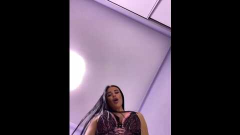 Media: lonelynasty1 Bongacams 2023-12-01 04:12:00